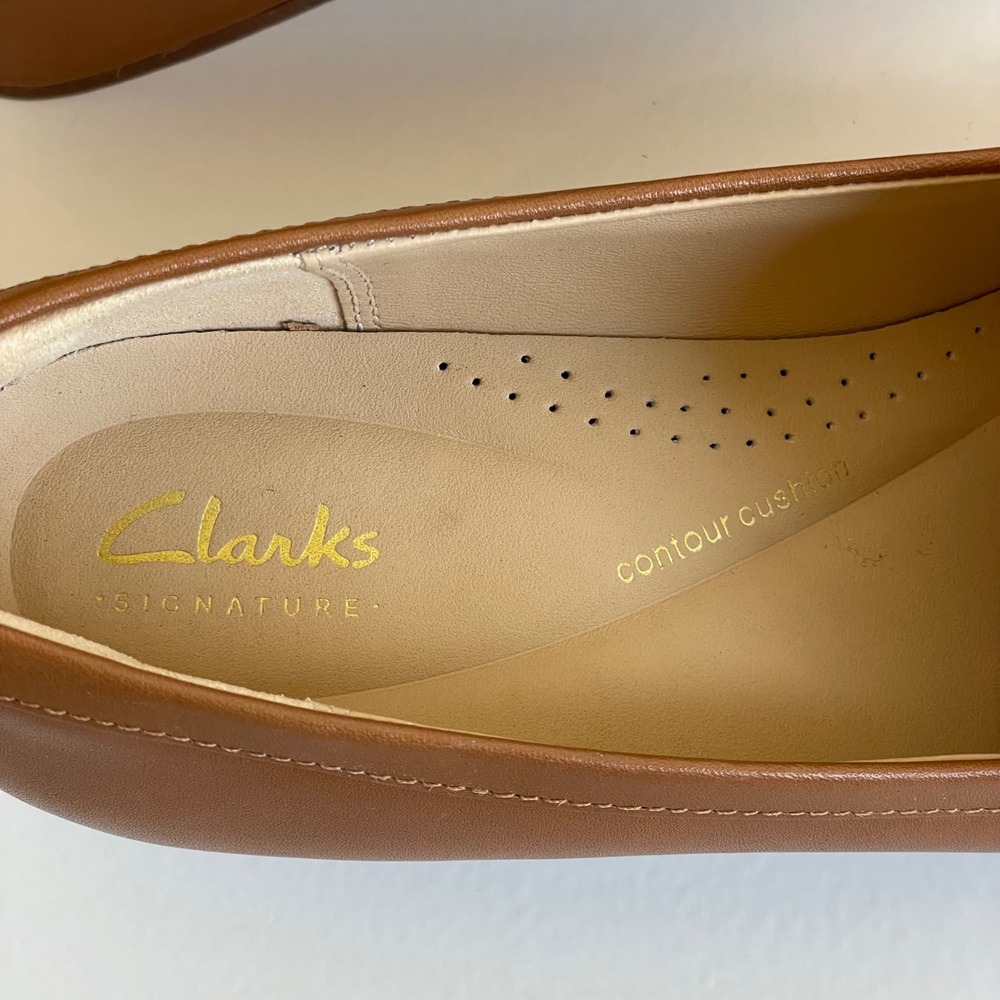 Clarks Signature Women's Brown Leather Loafer Buckle Shoes Size 7.5 - Picture 8 of 8